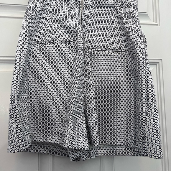 NWT Joie romper with front and back pockets. Bone structure in front. - Picture 8 of 11